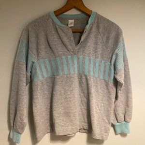 Vintage Jantzen women’s raglan grey and teal